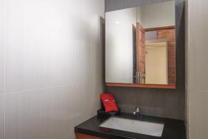 reddoorz plus lodaya gunung geulis puncak