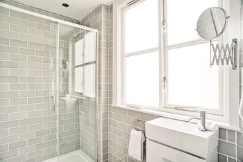 re imagined flat in georgian architecture townhouse