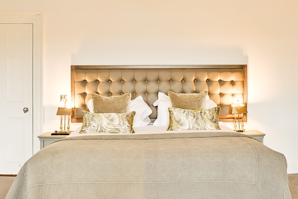 re imagined flat in georgian architecture townhouse