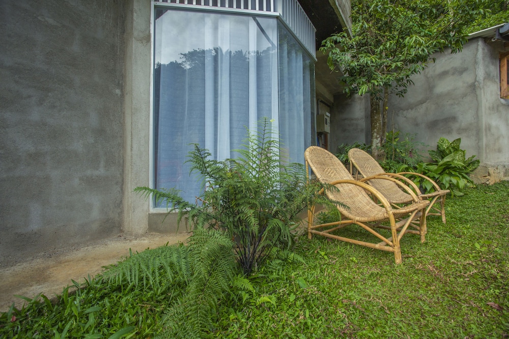 the hilltop eco homestay