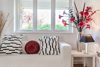 Modern And Stylish 2 Bed Flat O2 Arena,,0 star