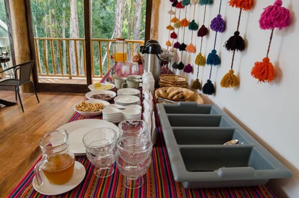 bamboo lodge sacred valley
