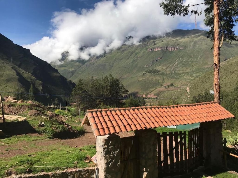 bamboo lodge sacred valley