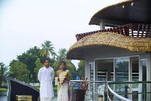 indiavacationz houseboat