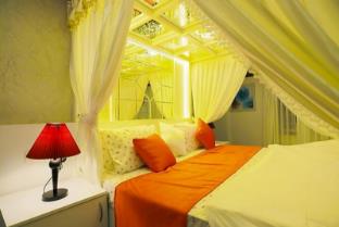indiavacationz houseboat
