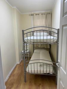 leman house