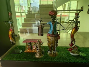 kamal residency by memory stays