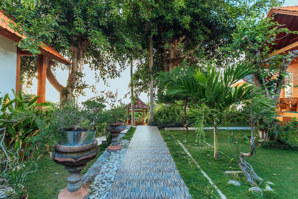 green valley bungallow
