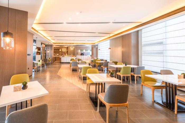 atour hotel tianma weifang