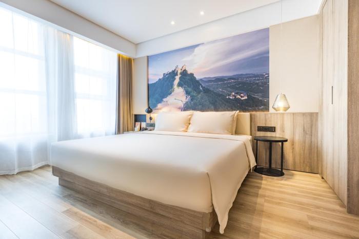 atour hotel tianma weifang