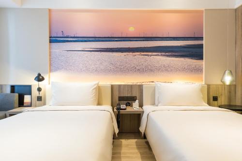atour hotel tianma weifang