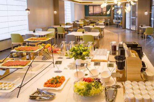atour hotel tianma weifang