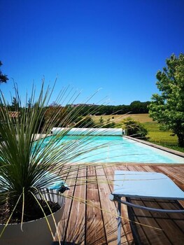 castelnau de montmiral