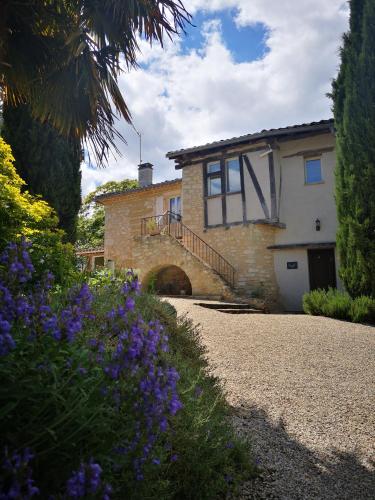 castelnau de montmiral