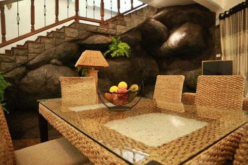 thevni holiday resort