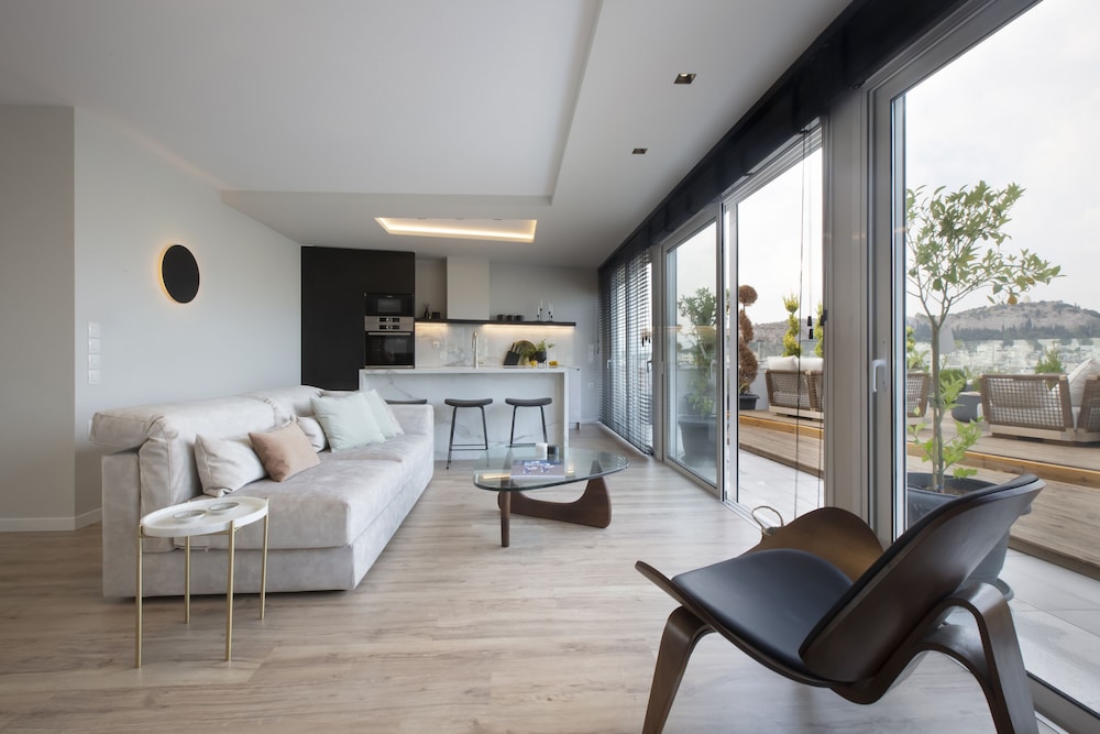 supreme luxury suites by athens stay