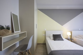 supreme luxury suites by athens stay