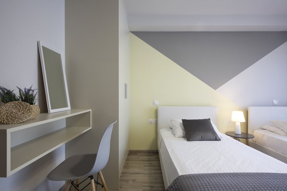 supreme luxury suites by athens stay