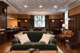 the charles f knight center