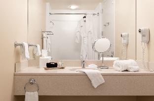 the charles f knight center