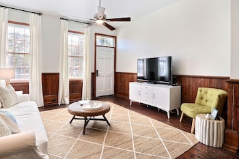 gallery stays spartina
