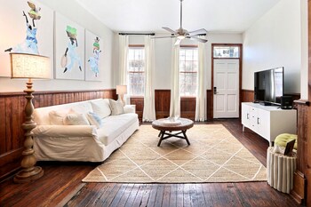 gallery stays spartina