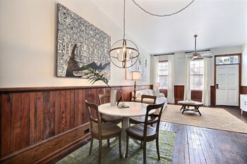 gallery stays spartina