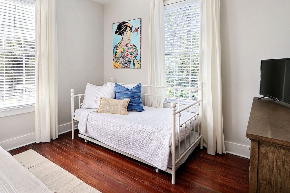gallery stays spartina