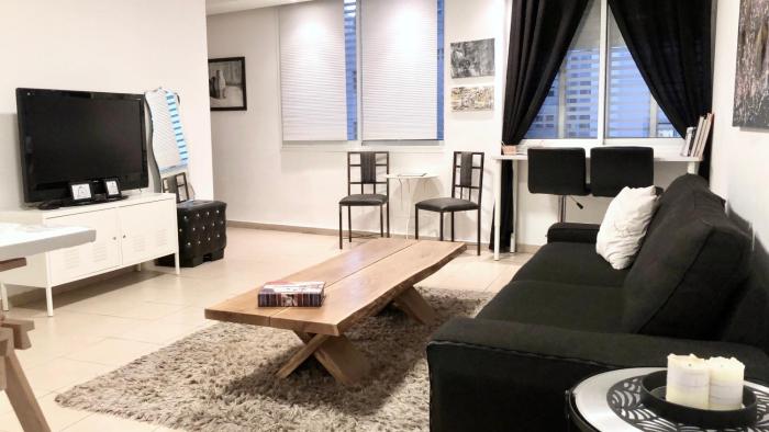 stylish tel aviv