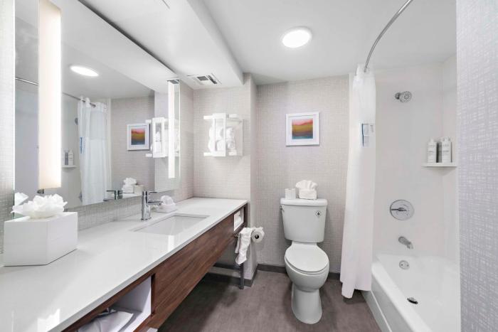 hampton inn by hilton los angeles airport