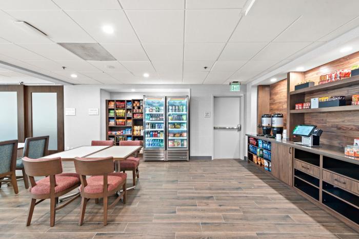 hampton inn by hilton los angeles airport