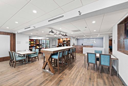 hampton inn by hilton los angeles airport