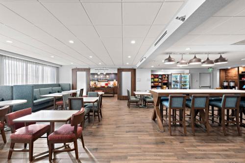 hampton inn by hilton los angeles airport