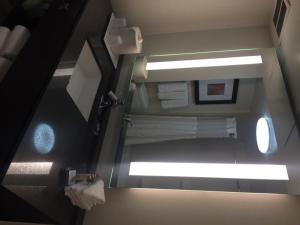 hampton inn by hilton los angeles airport