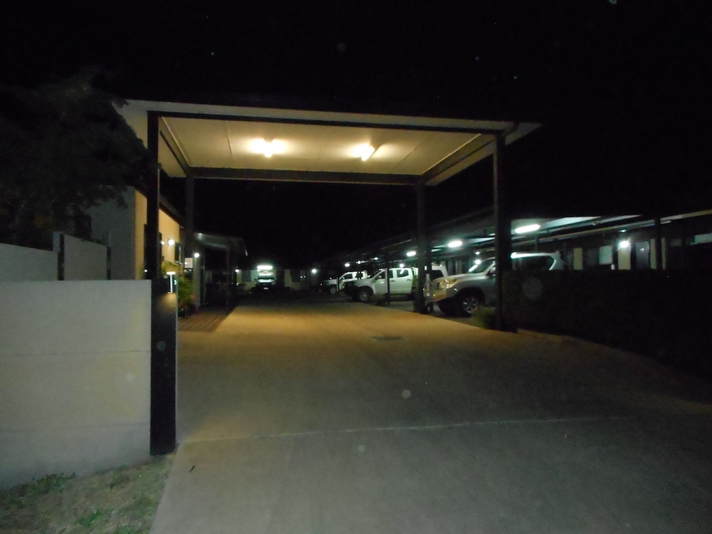 injune motor inn