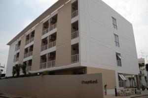 baanbudsarin apartment