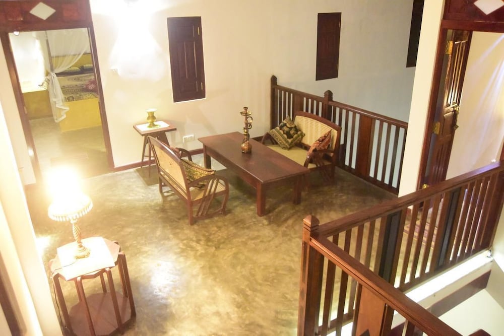 unawatuna royal lotus villa