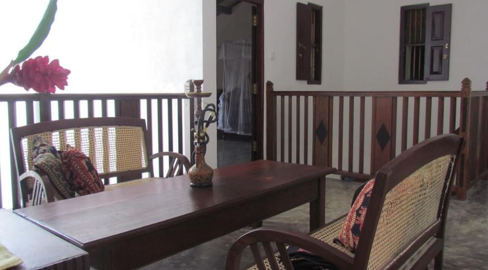 unawatuna royal lotus villa