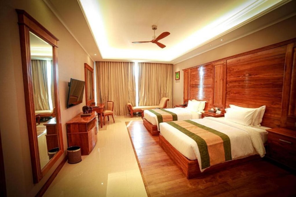 unawatuna royal lotus villa