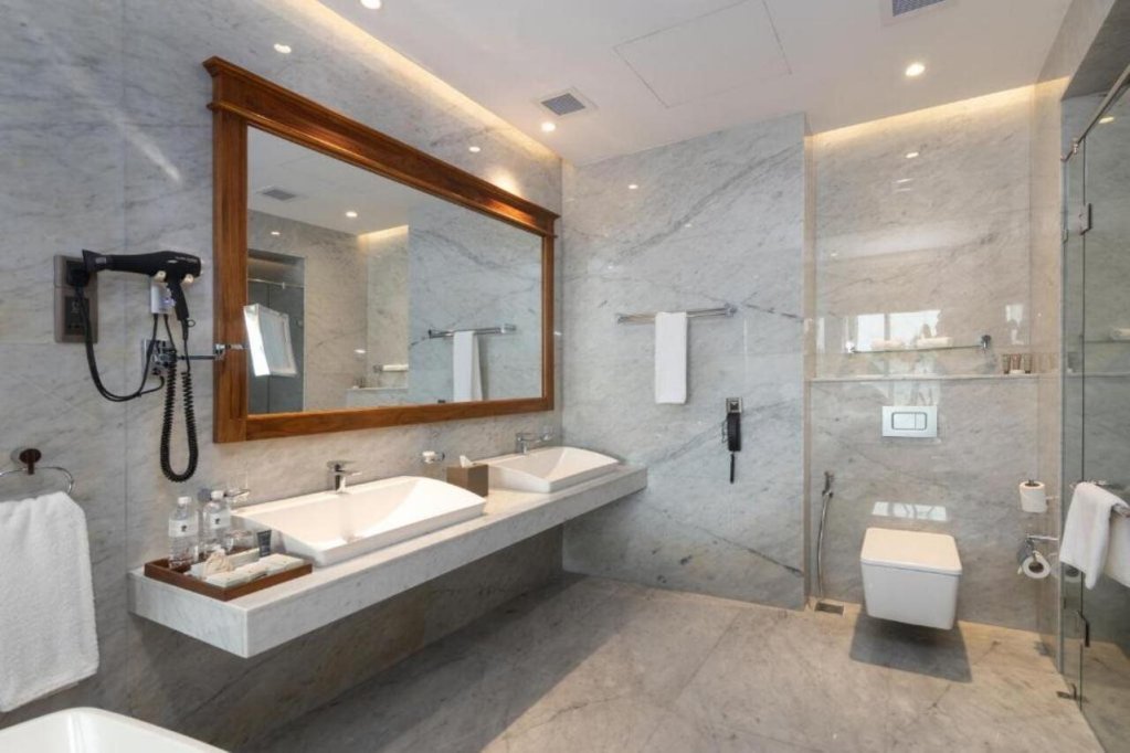 unawatuna royal lotus villa