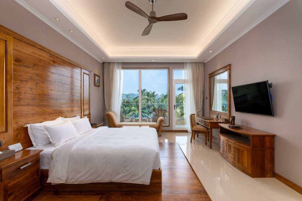 unawatuna royal lotus villa