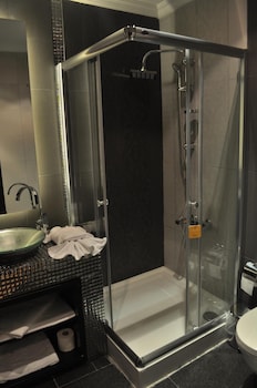 bab i zer konaklama ve restoran