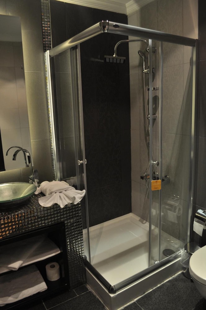 bab i zer konaklama ve restoran