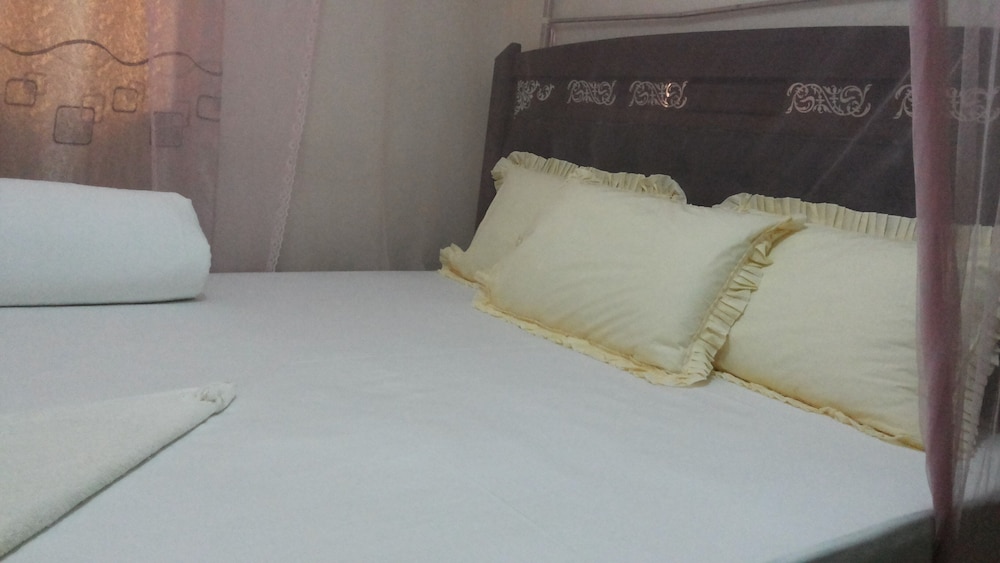 blue dove hotel arua