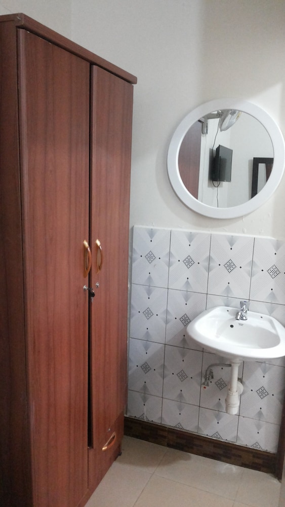 blue dove hotel arua