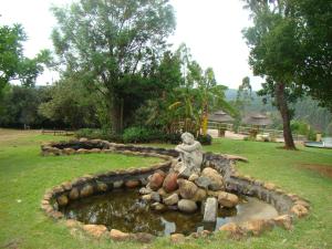 tsanana log cabins and mullberry lane suites