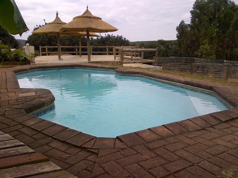 tsanana log cabins and mullberry lane suites