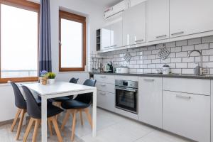 royal palace elegant apartment