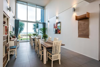 waiheke waterfront lodge