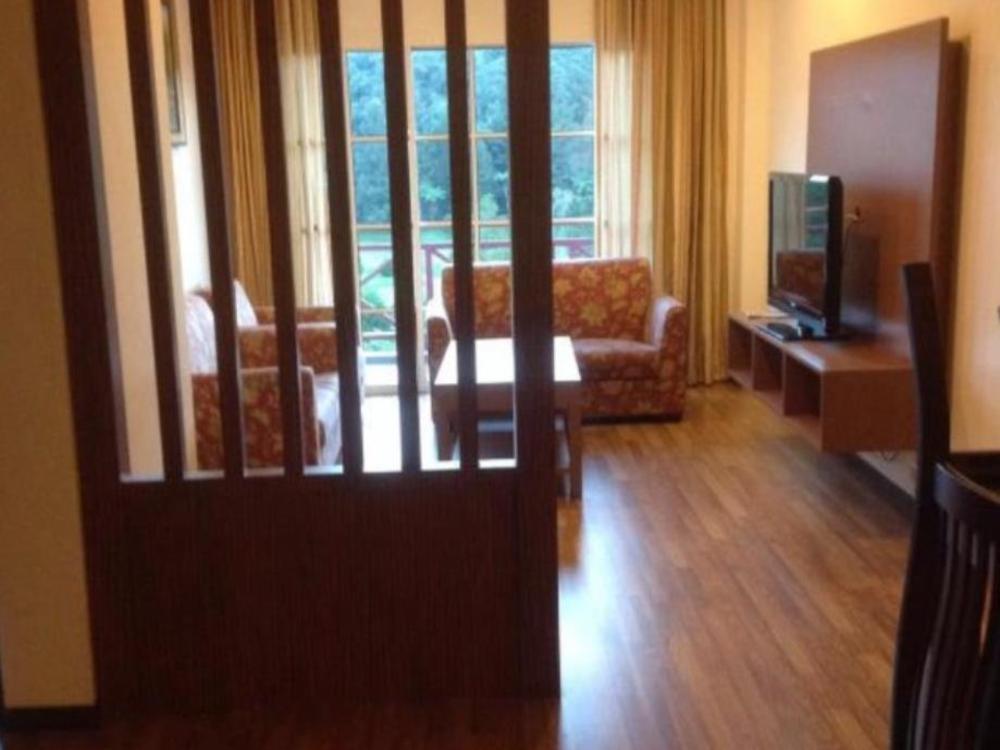 misty apartments iris house resort